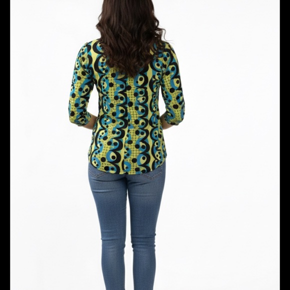 Bisou Bisou Blue and Green Abstract Top only top - Picture 3 of 15